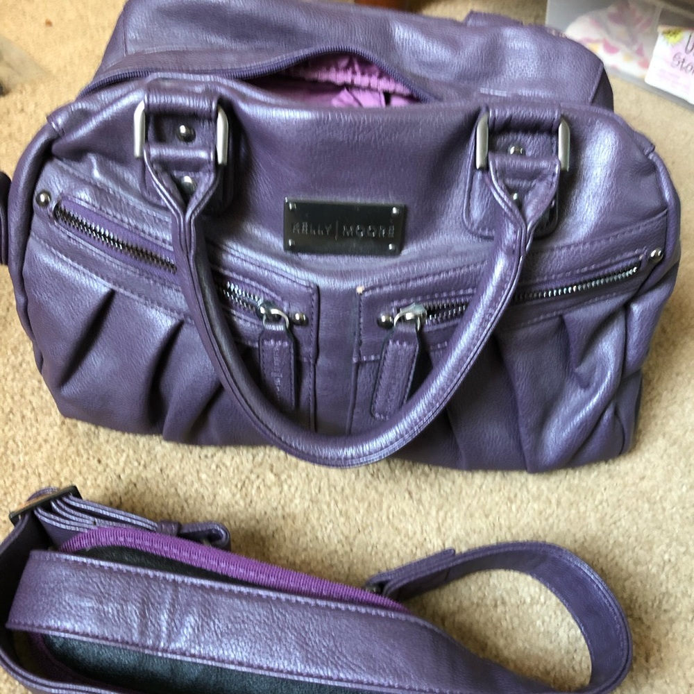 Kelly Moore Camera Bag - Picture 2 of 5